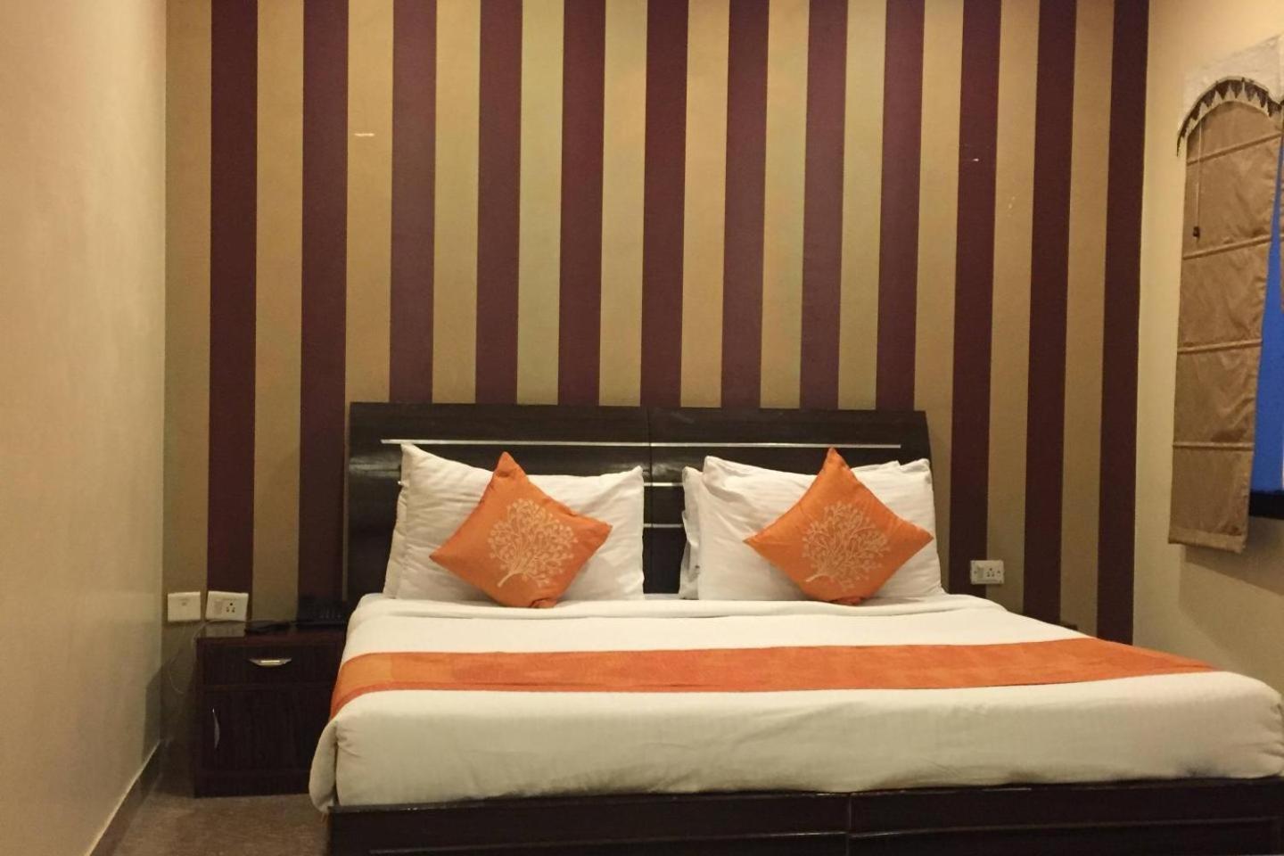 Babian Inn Lucknow Buitenkant foto